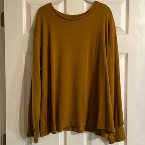 Women’s 1X long sleeve blouse